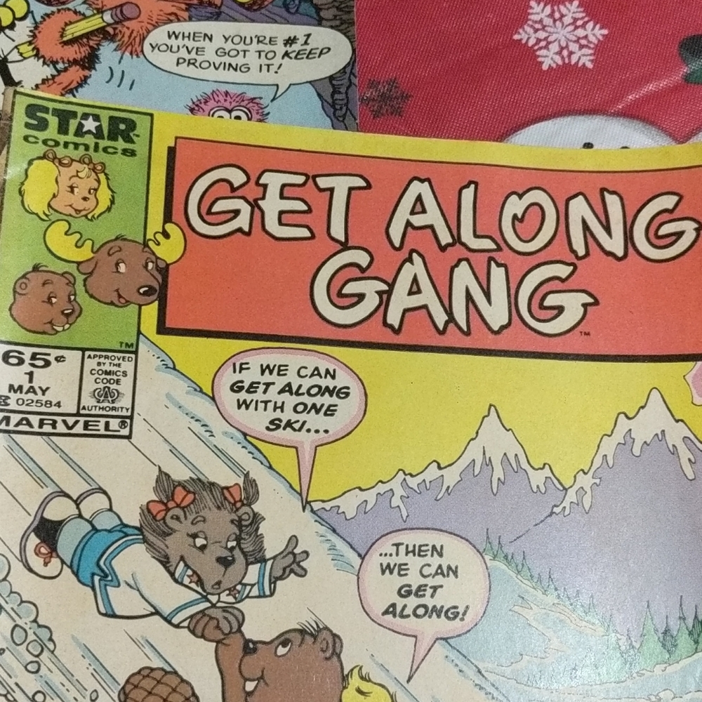 Comics - Picture 3 of 7